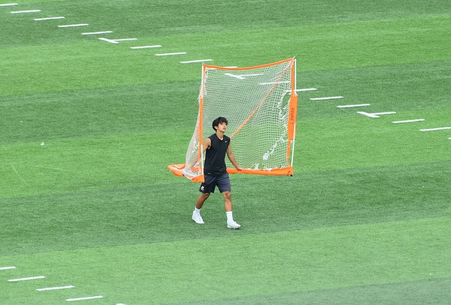 广东男篮33分大胜晋级八强，徐杰23+6胡明轩复出10+3，王洪泽9分